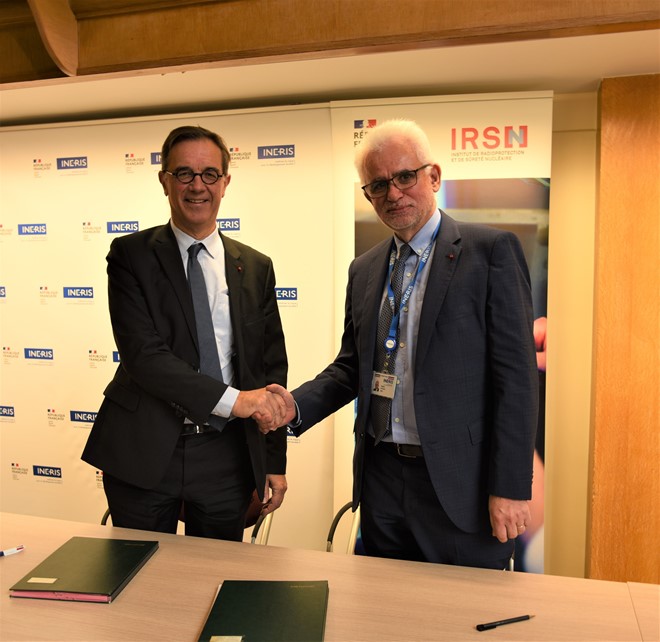 Accord cadre IRSN Ineris 2023.jpg