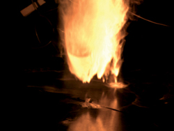 DISCO : expériences de mise en suspension accidentelle d’une poudre