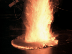 DISCO : expériences de mise en suspension accidentelle d’une poudre