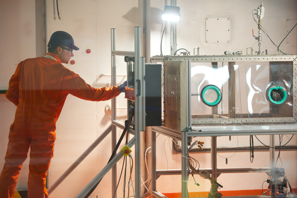 Étude du comportement d’une boîte à gant