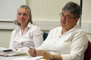 De gauche &agrave; droite : B&eacute;atrice Casanova, professeur de physique-chimie et Dominique Aup&eacute;pin, professeur de SVT. &copy;Noak/IRSN