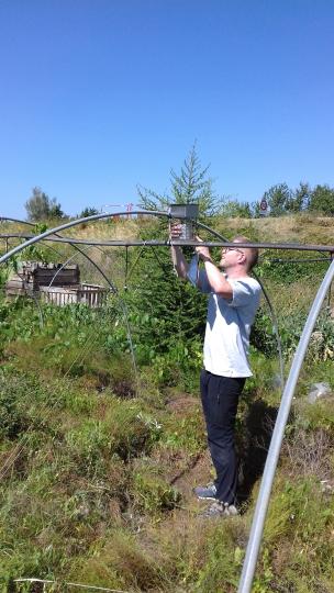 IRSN Piegeur-passif-tritium-serre