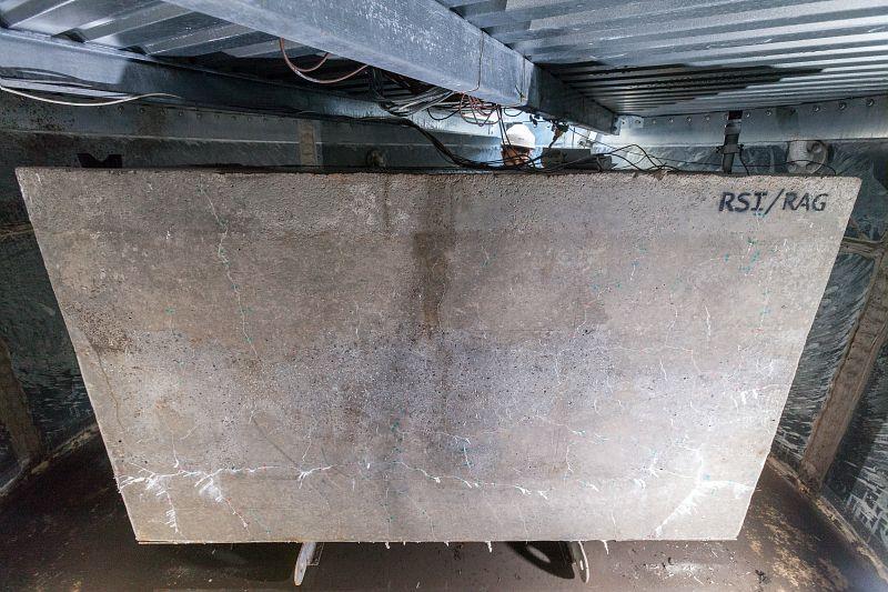 Recherches sur les pathologies du béton.  © Médiathèque IRSN