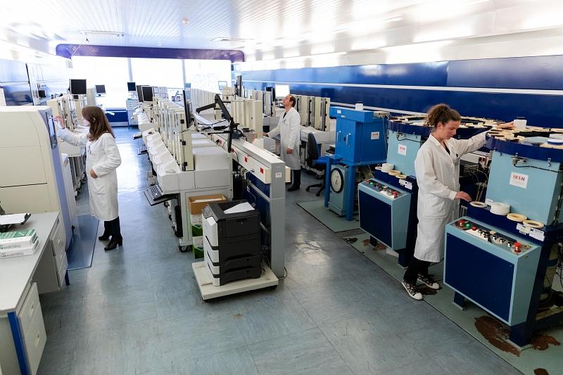 Le plateau tehcniuqe du laboratoire LMN - © Médiathèque IRSN