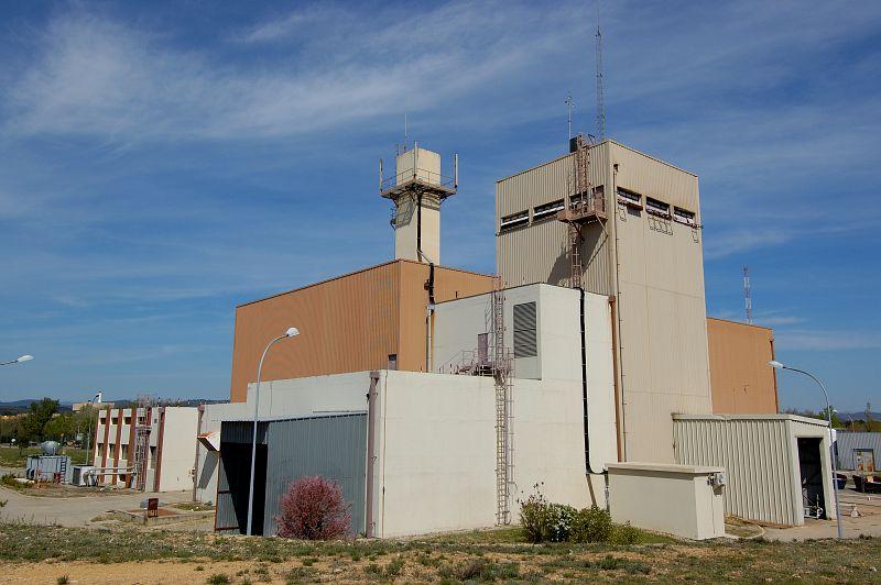 Vue extérieure du bâtiment à Cadarache abritant la plateforme expérimentale Galaxie consacrée aux études sur les feux - © Gérard Lesénéchal/Médiathèque IRSN