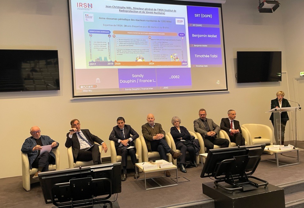 Conférence de presse de lancement de la concertation publique sur le prolongement de l'exploitation des réacteurs nucléaires de 1300 MWe